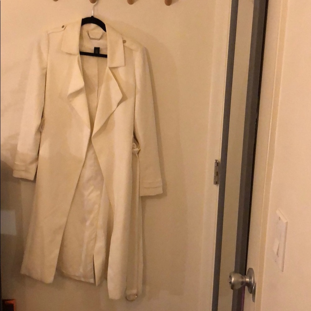 White House Black Market Trench